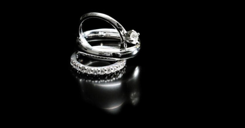 Top-Design Platinum Rings for Women From Classic to Modern